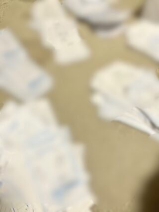 書類と格闘中